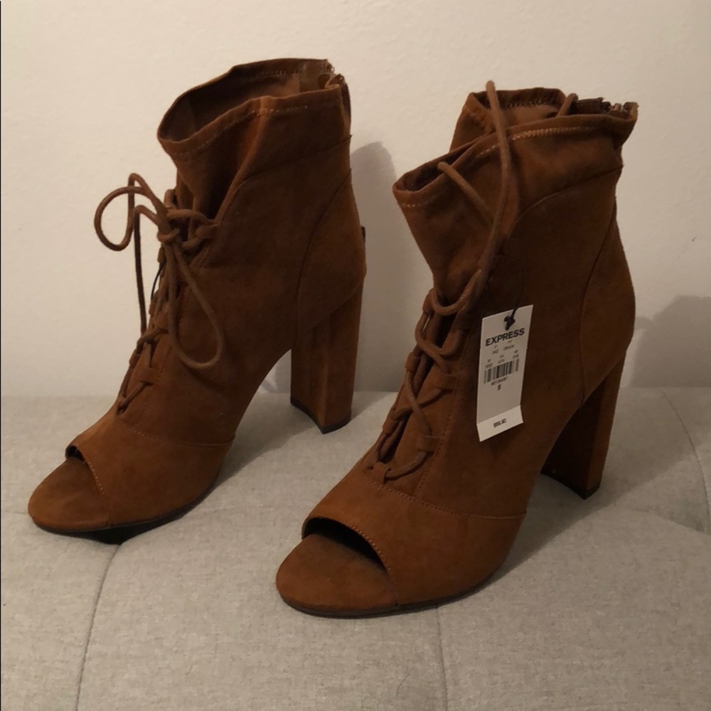 Brown toe out heels